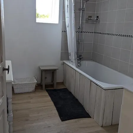 Maison De Pour Vous Дом отдыха Arques (Pas-de-Calais)